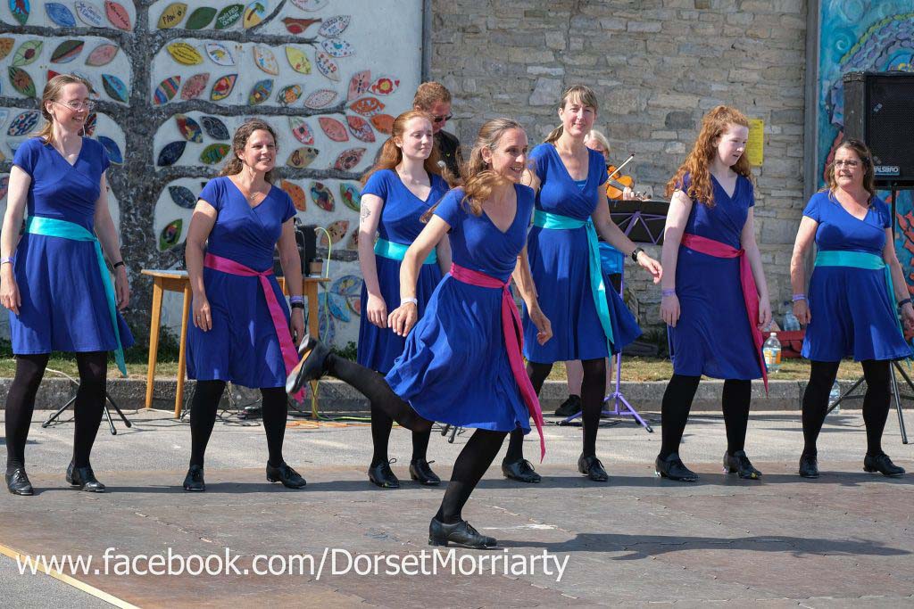 morris-dancing-dorset-morriarty-24